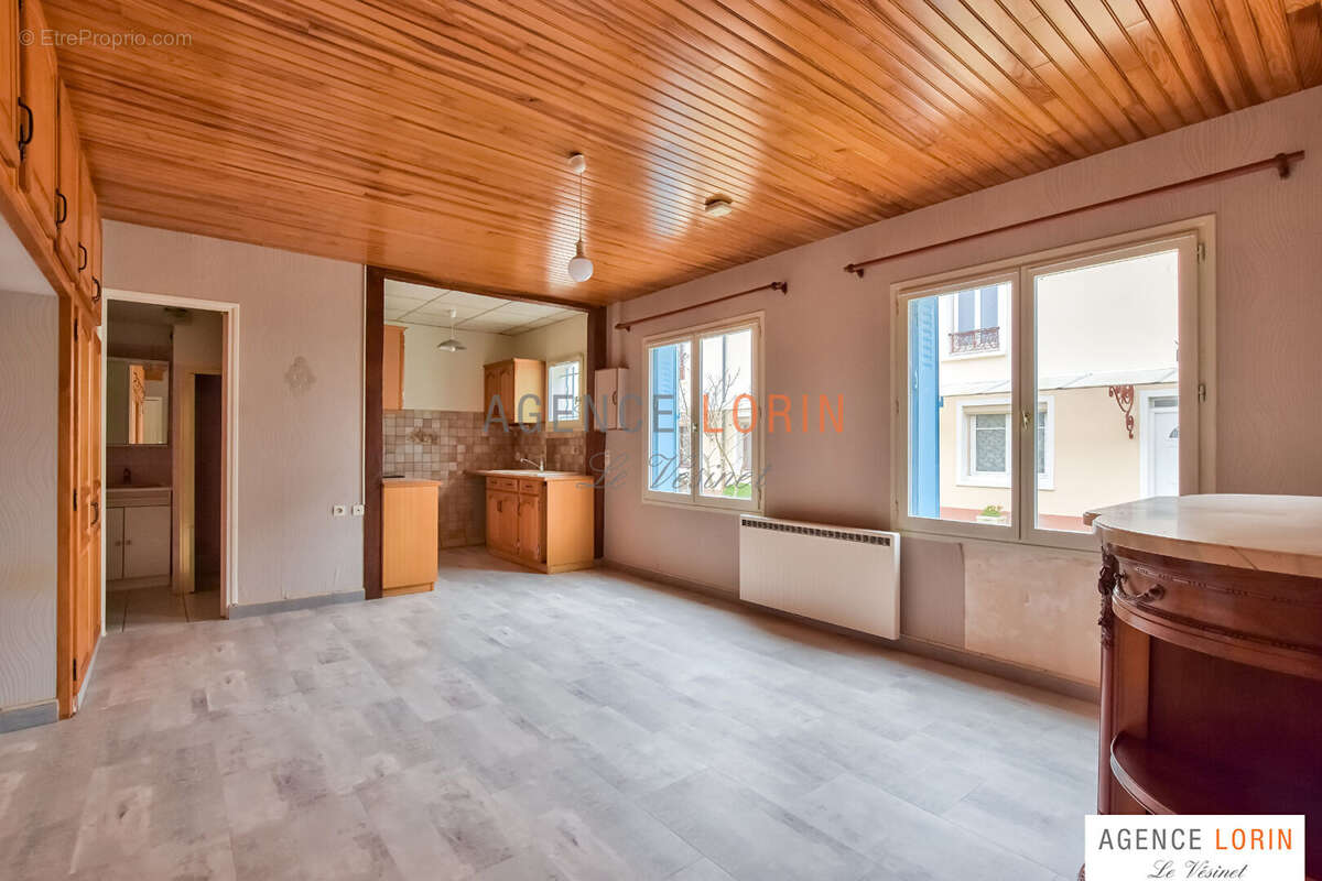 Maison à CROISSY-SUR-SEINE