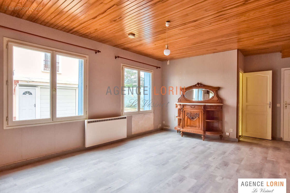 Maison à CROISSY-SUR-SEINE