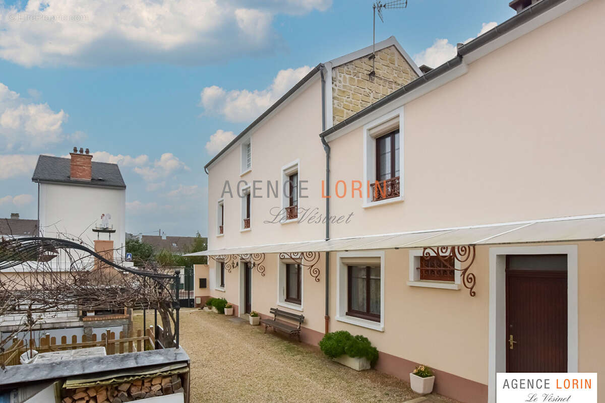 Maison à CROISSY-SUR-SEINE