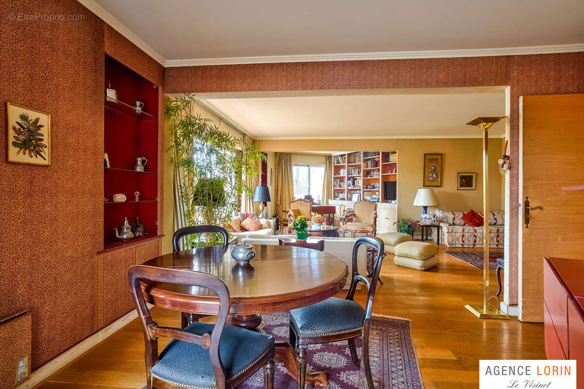 Appartement à LE VESINET