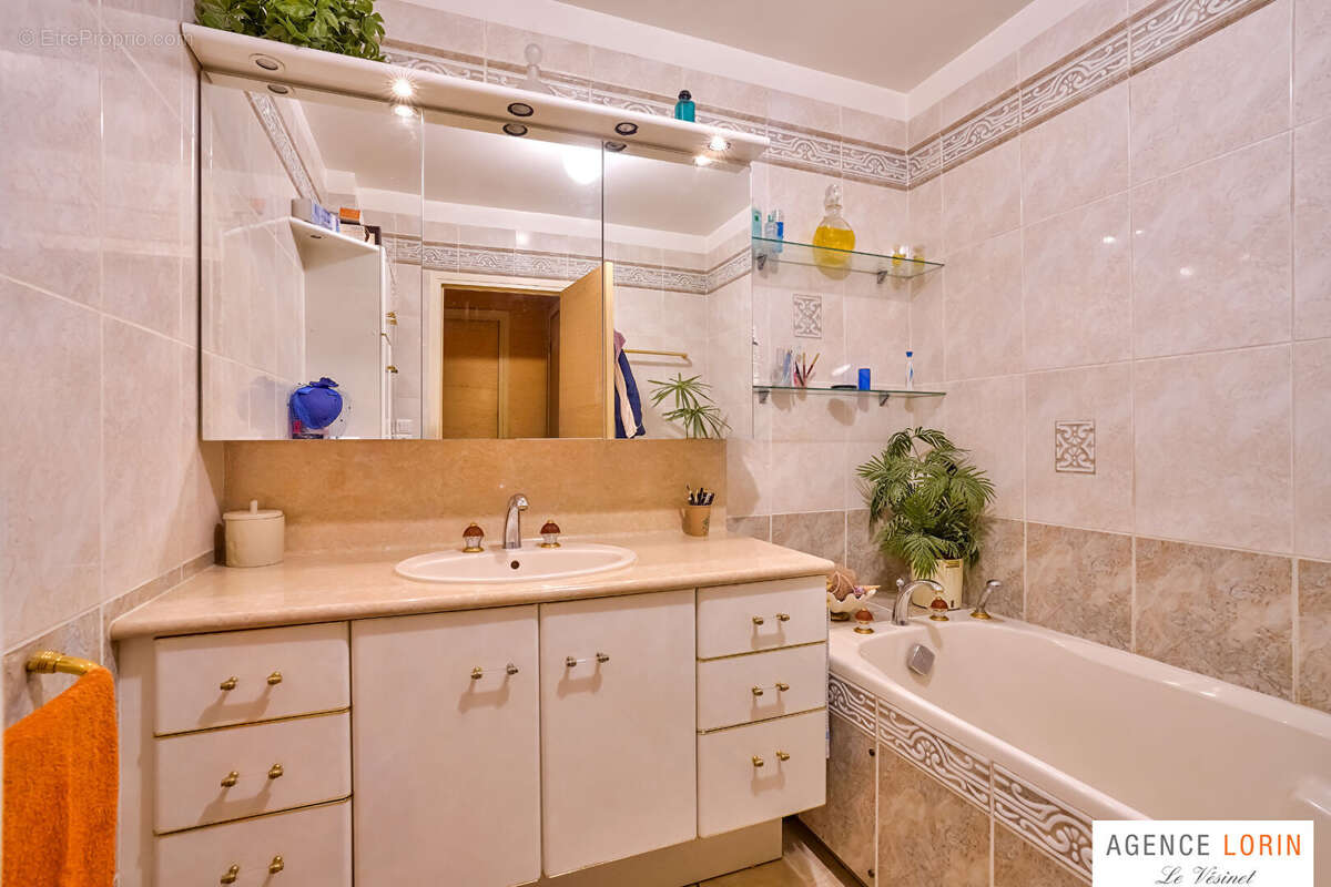 Appartement à LE VESINET