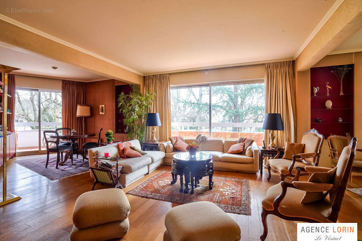 Appartement à LE VESINET