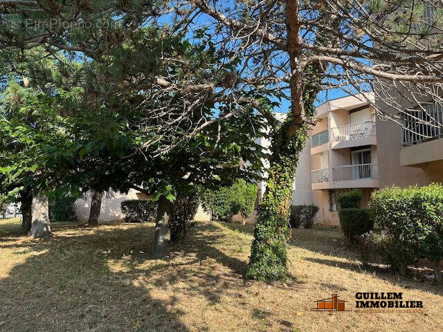 Appartement à SAINT-MARTIN-DE-CRAU