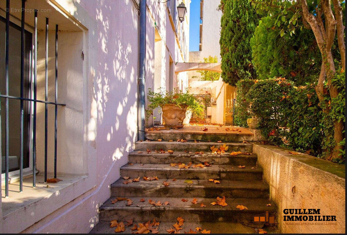 Commerce à AIX-EN-PROVENCE