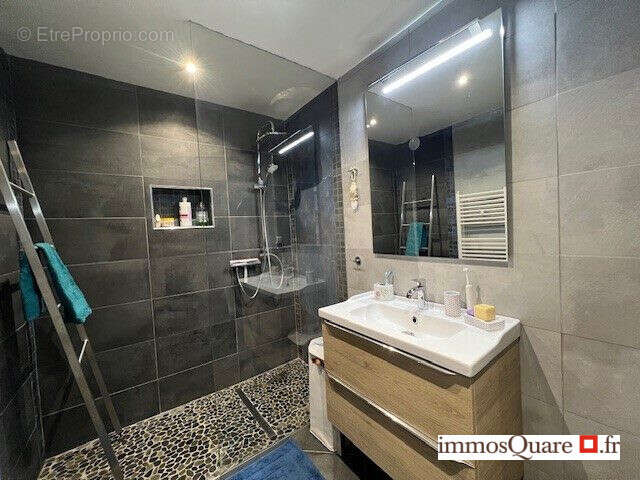 Appartement à CROLLES