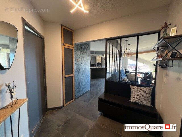 Appartement à CROLLES