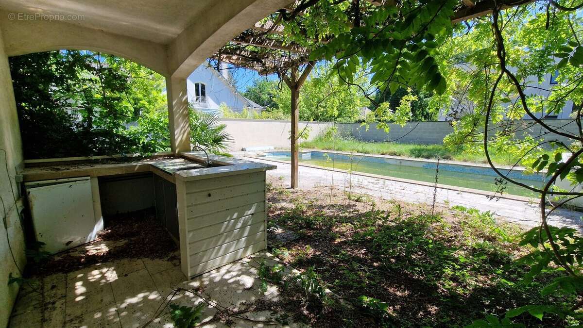 Terrain à BALLAN-MIRE