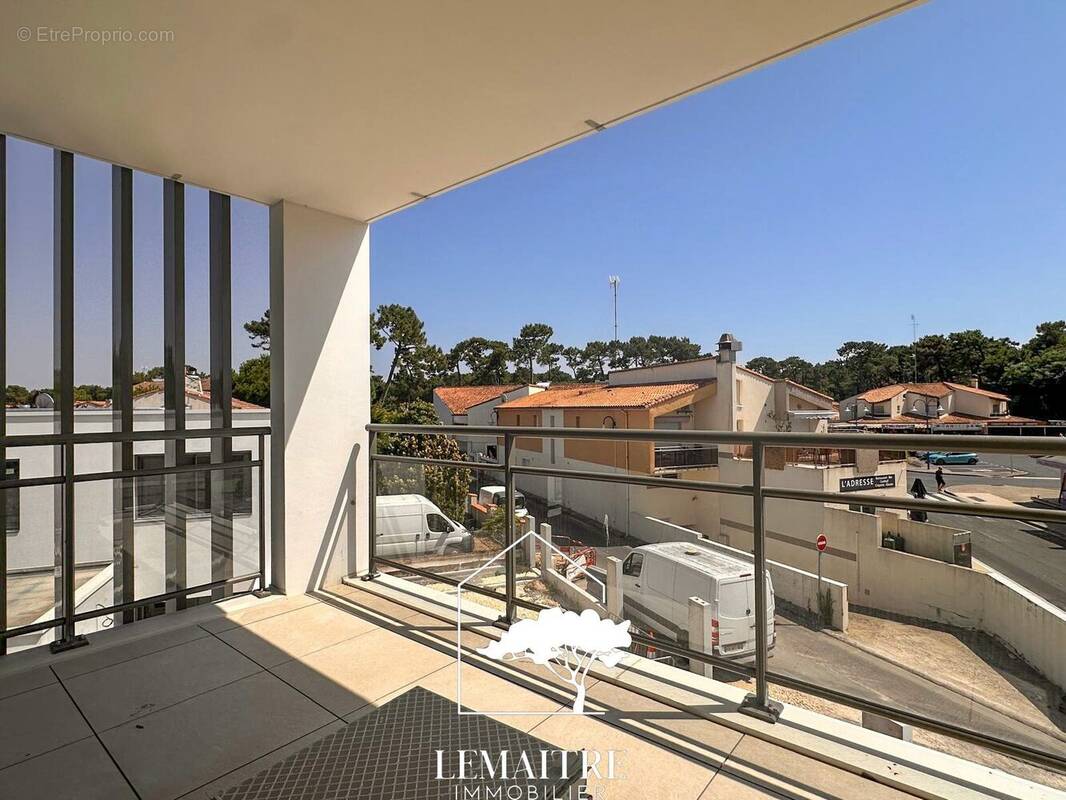 Appartement à LES MATHES