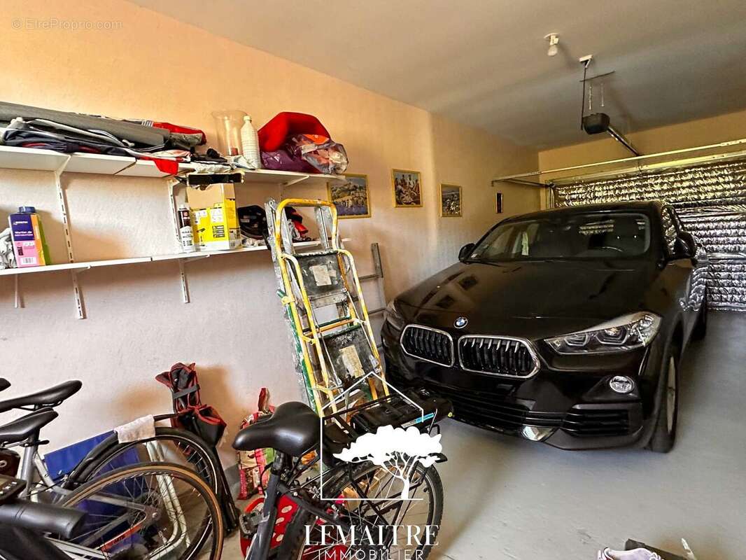 Maison à LES MATHES