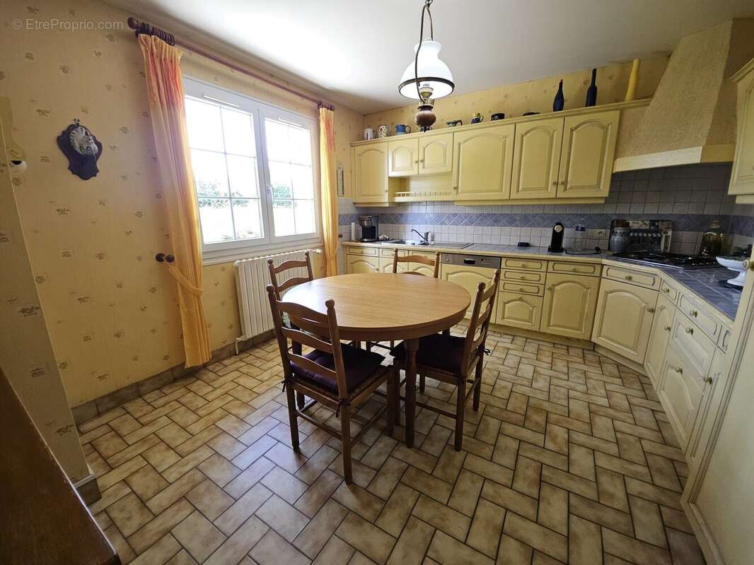 Maison à BLANGY-LE-CHATEAU