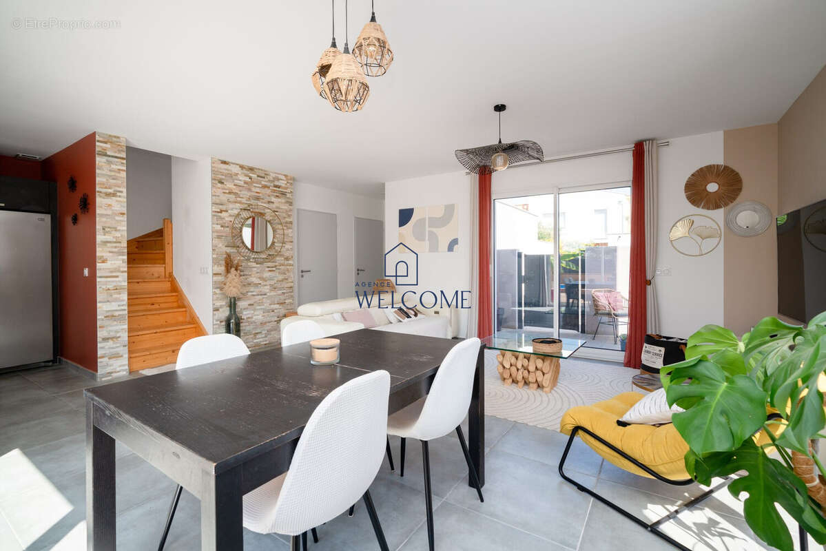 Maison à VENDARGUES