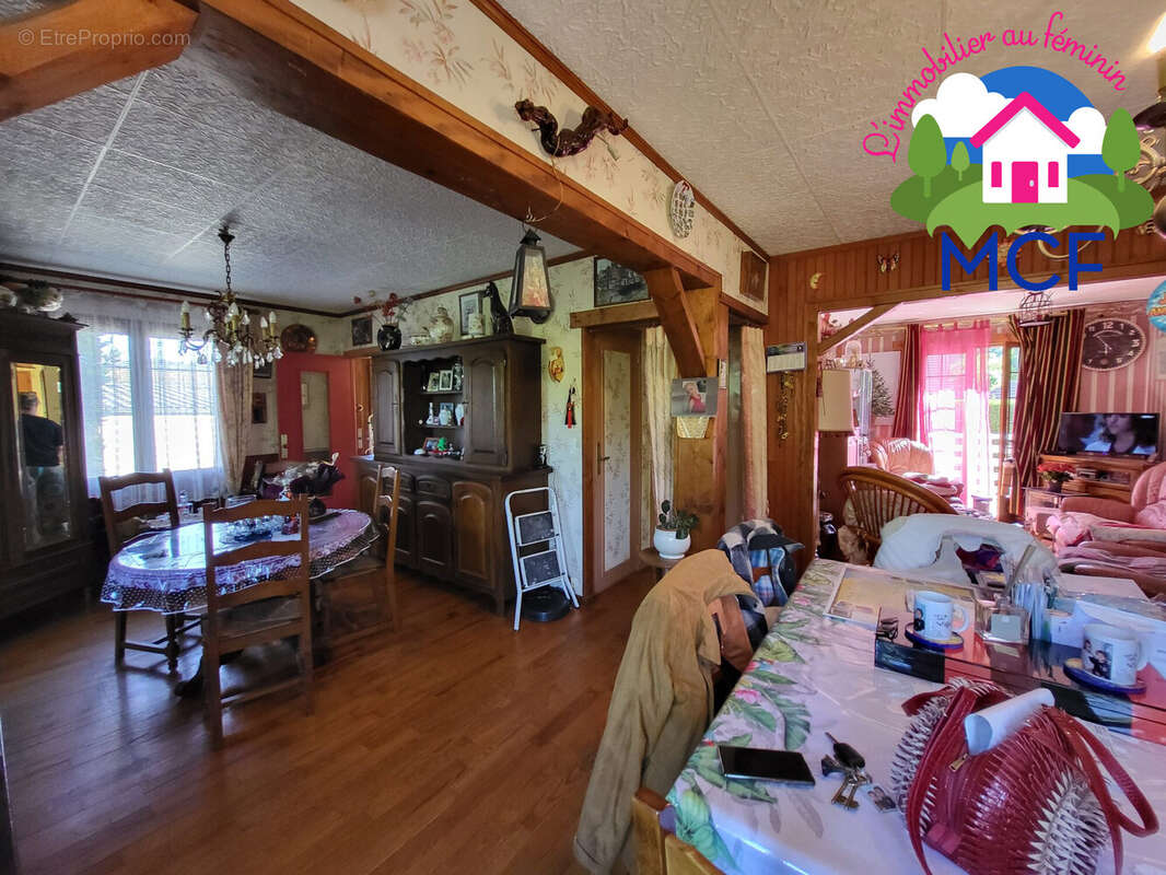 Maison à IVRY-LA-BATAILLE