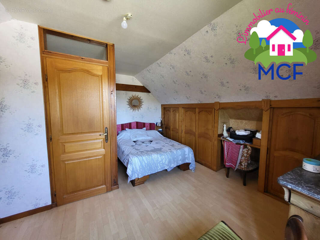 Maison à IVRY-LA-BATAILLE