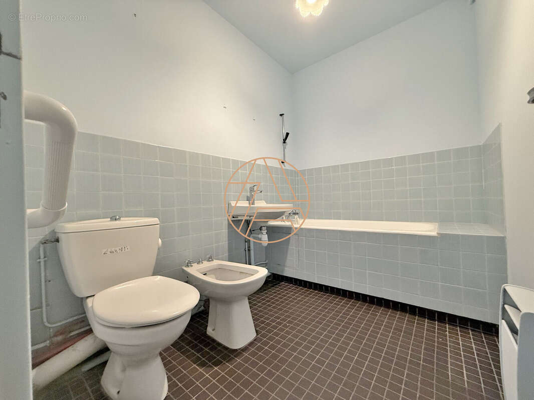 Appartement à SAINT-MAUR-DES-FOSSES