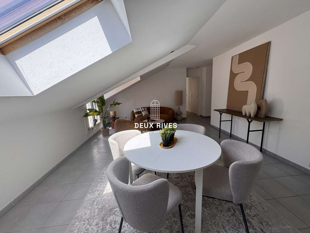 Appartement à SAINT-SEBASTIEN-SUR-LOIRE