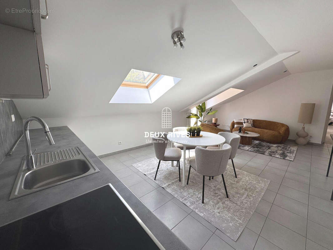 Appartement à SAINT-SEBASTIEN-SUR-LOIRE