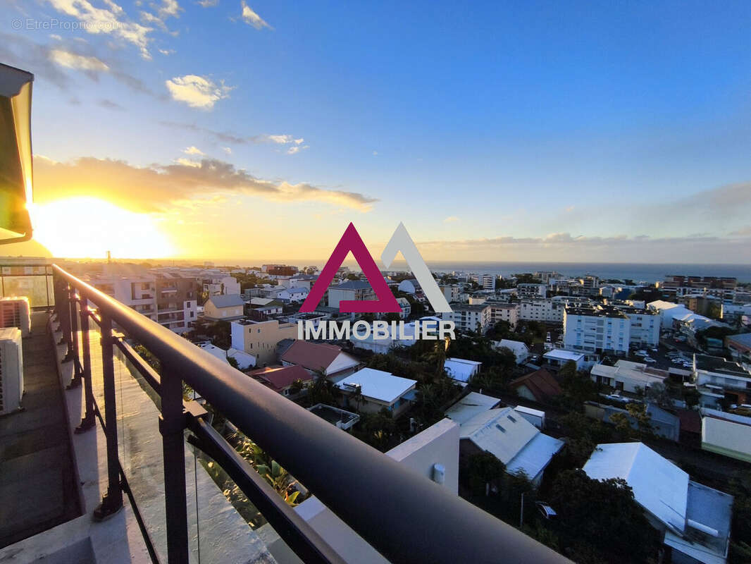 Appartement à SAINT-DENIS