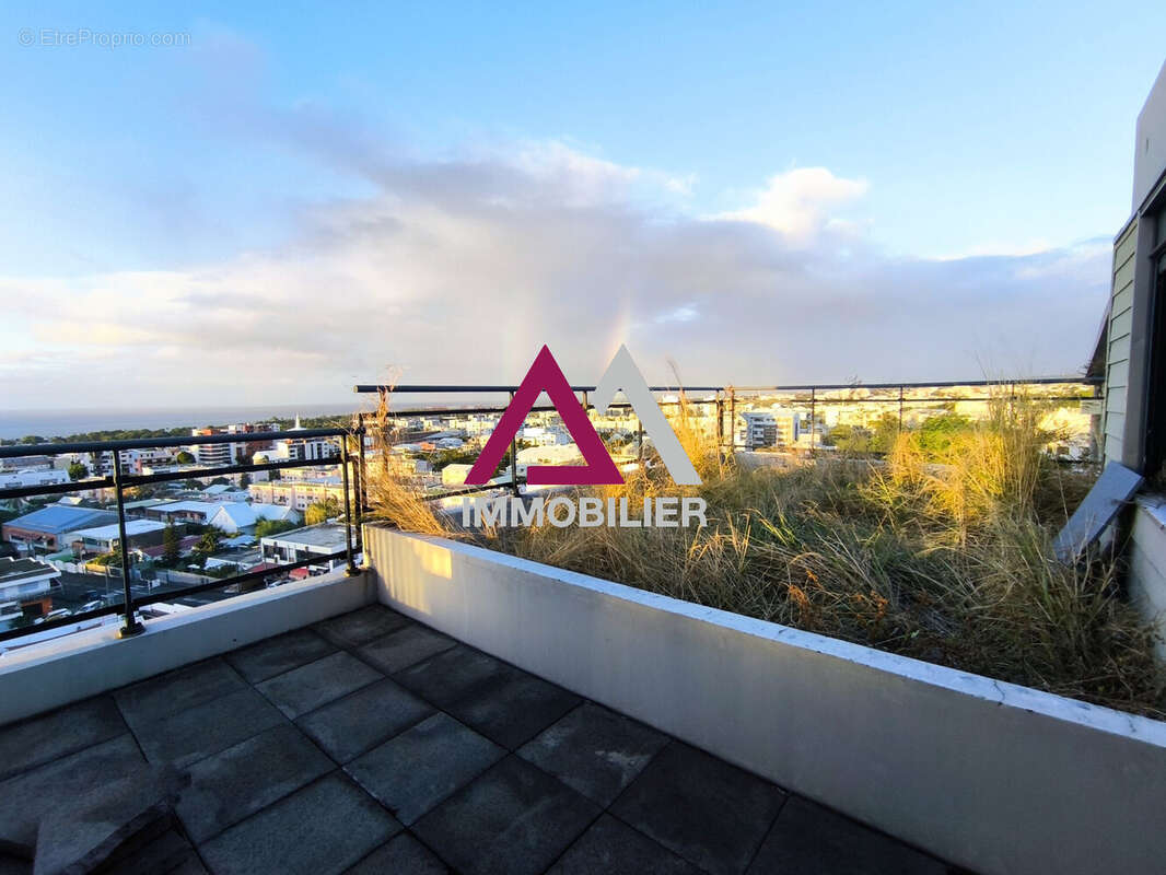 Appartement à SAINT-DENIS