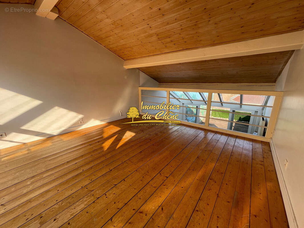 Appartement à LUXEUIL-LES-BAINS