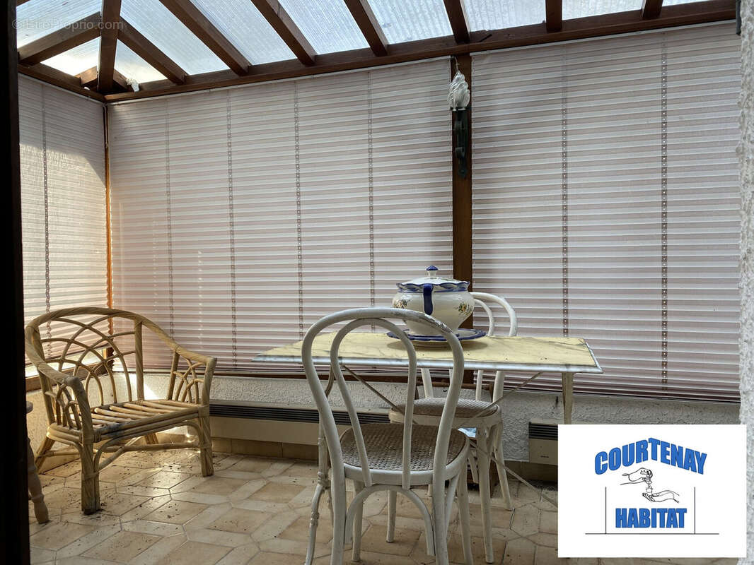 Maison à FOUCHEROLLES