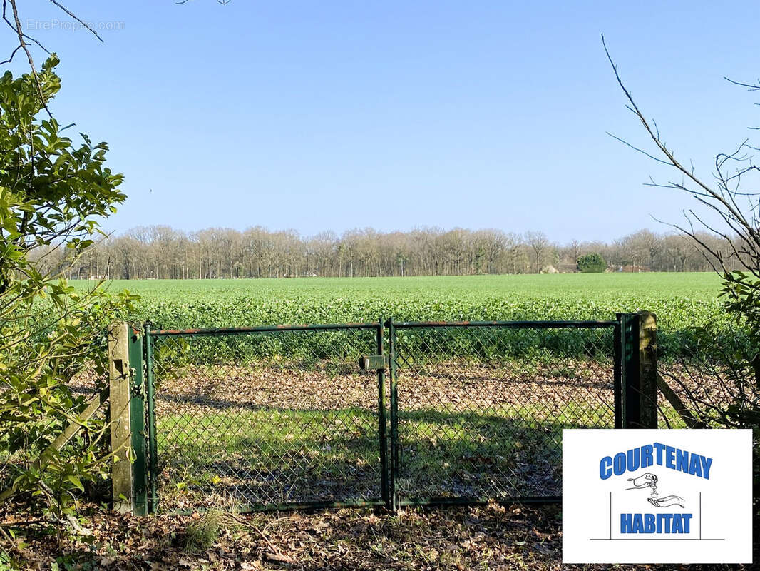 Maison à FOUCHEROLLES