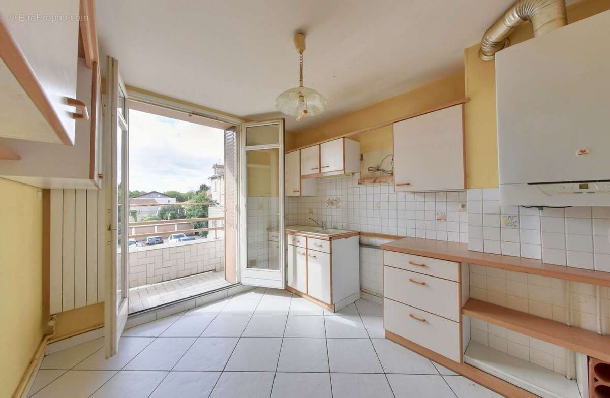 Appartement à FONTAINE