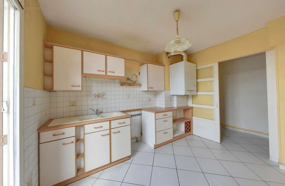 Appartement à FONTAINE