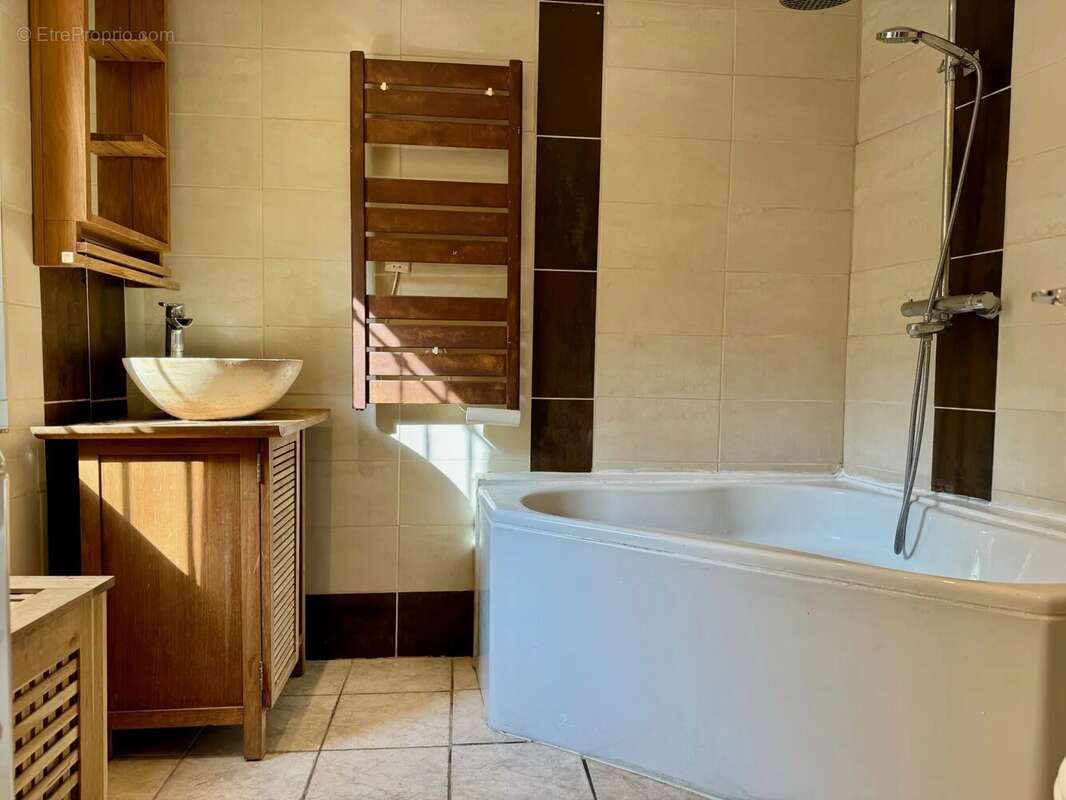 Appartement à HYERES