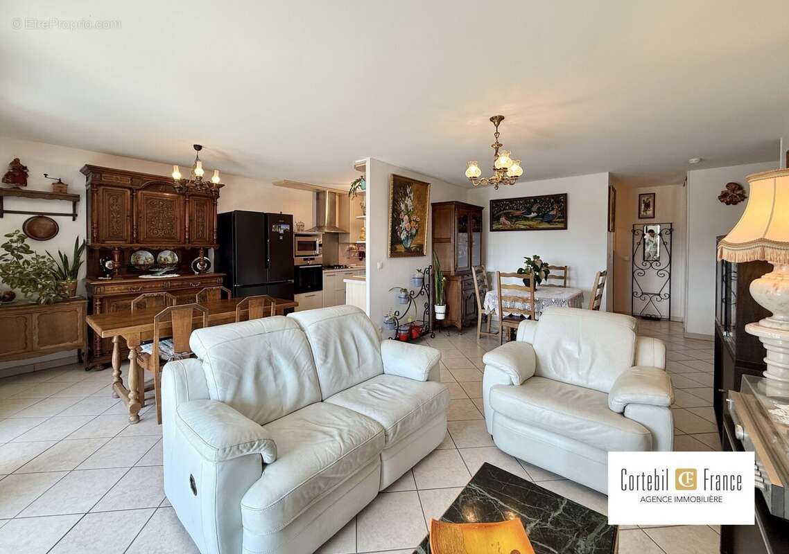 Appartement à ANNECY-LE-VIEUX