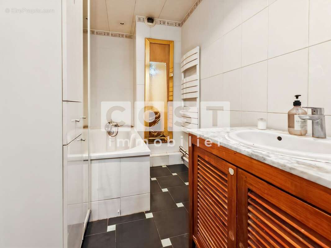 Appartement à ASNIERES-SUR-SEINE