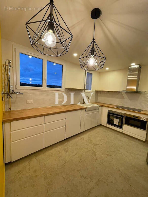 Appartement à FONTAINEBLEAU