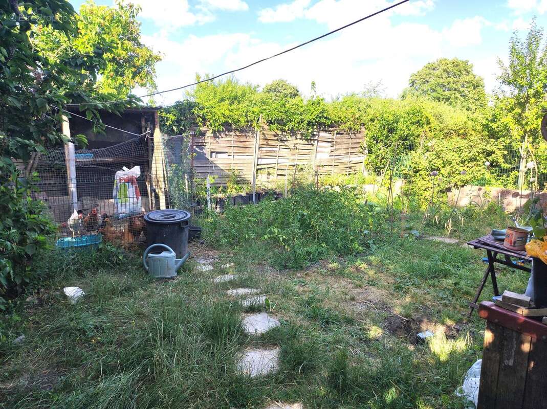 Maison à VILLETANEUSE