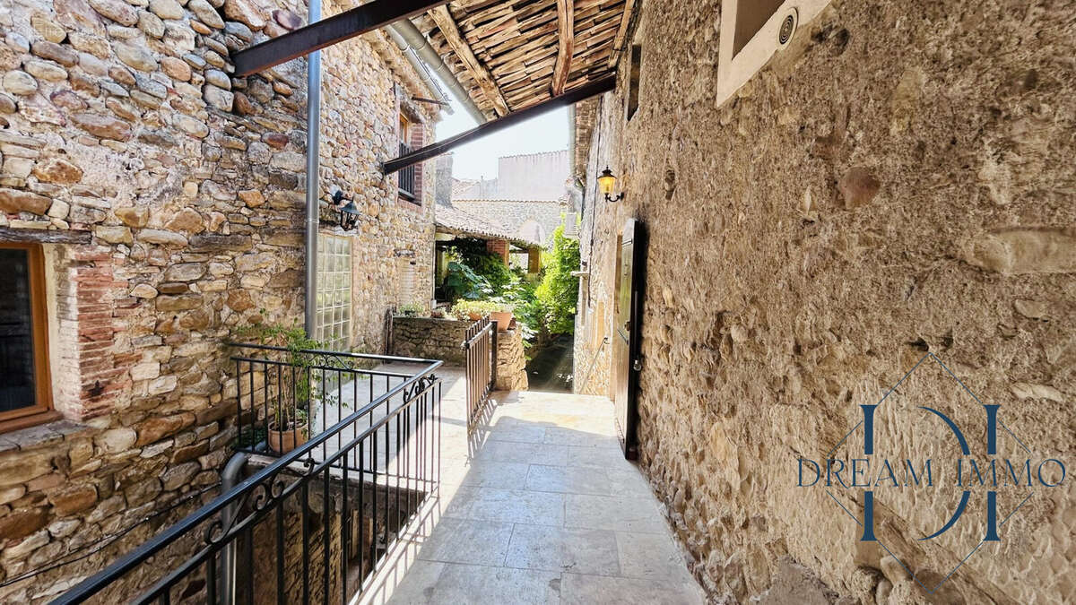 Maison à ALLEGRE-LES-FUMADES