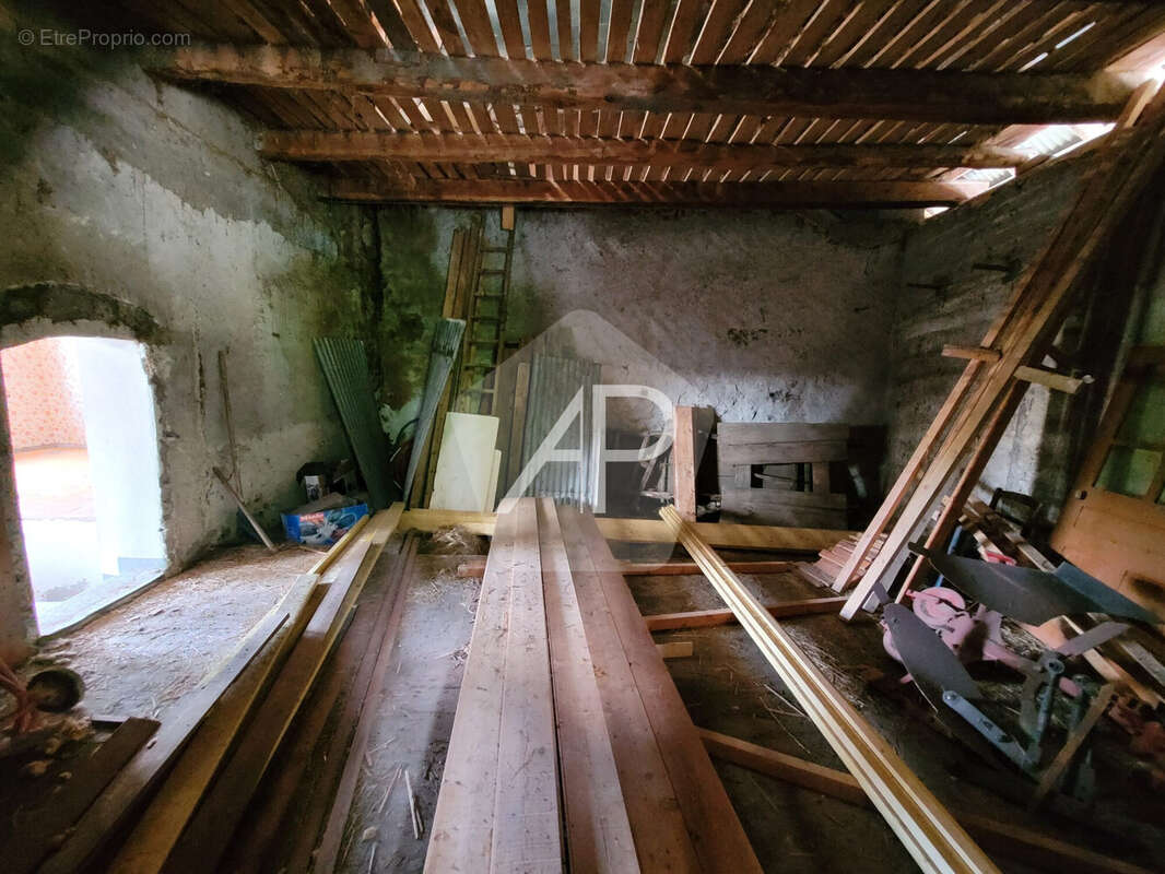 Maison à SAINT-CHAFFREY