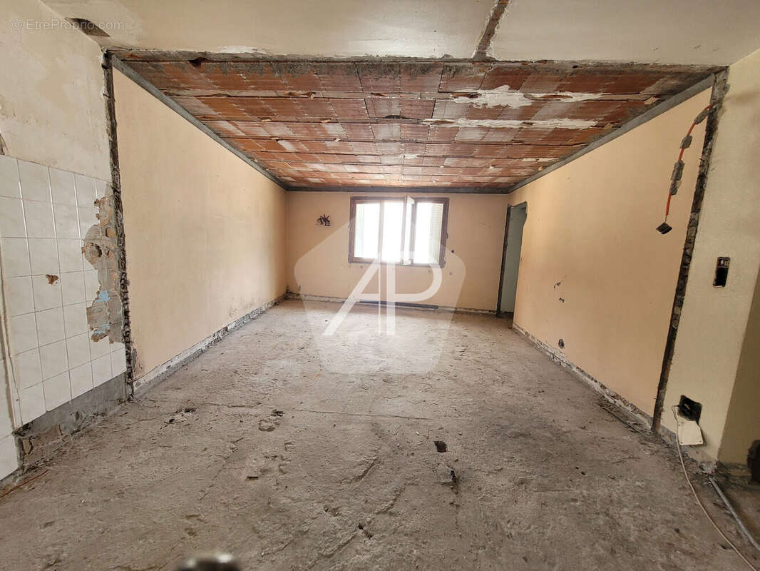 Maison à SAINT-CHAFFREY