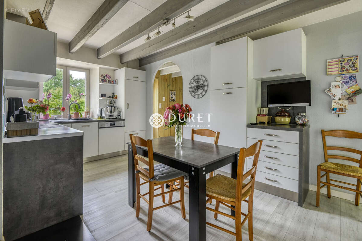 Maison à LA BOISSIERE-DU-DORE