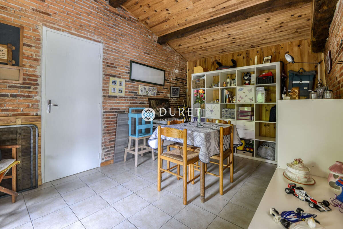 Maison à LA BOISSIERE-DU-DORE