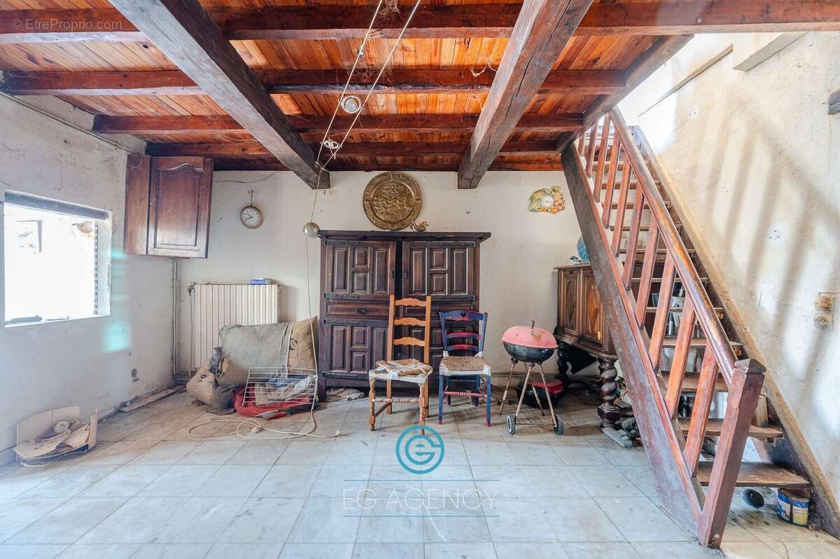 Maison à MARSEILLE-8E