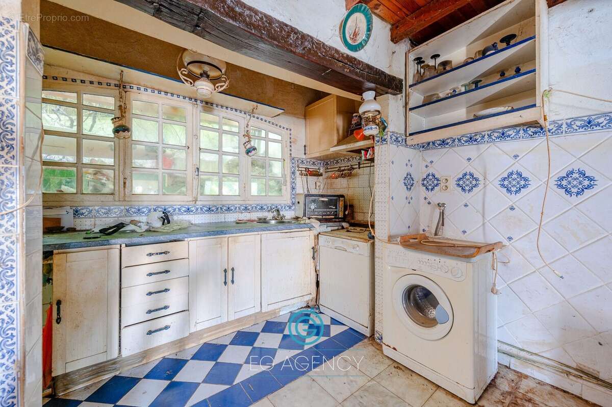 Maison à MARSEILLE-8E