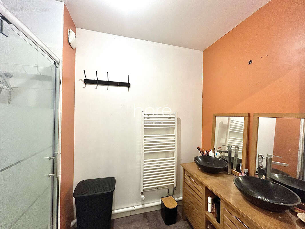 Appartement à COLOMBELLES