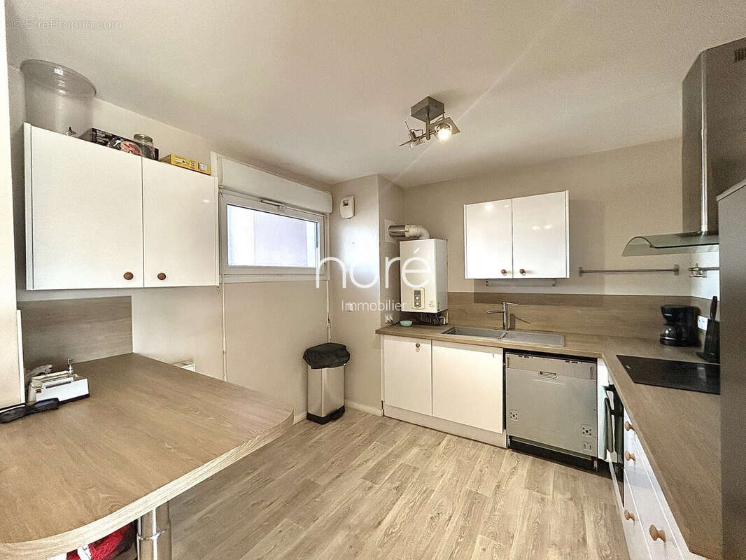 Appartement à COLOMBELLES