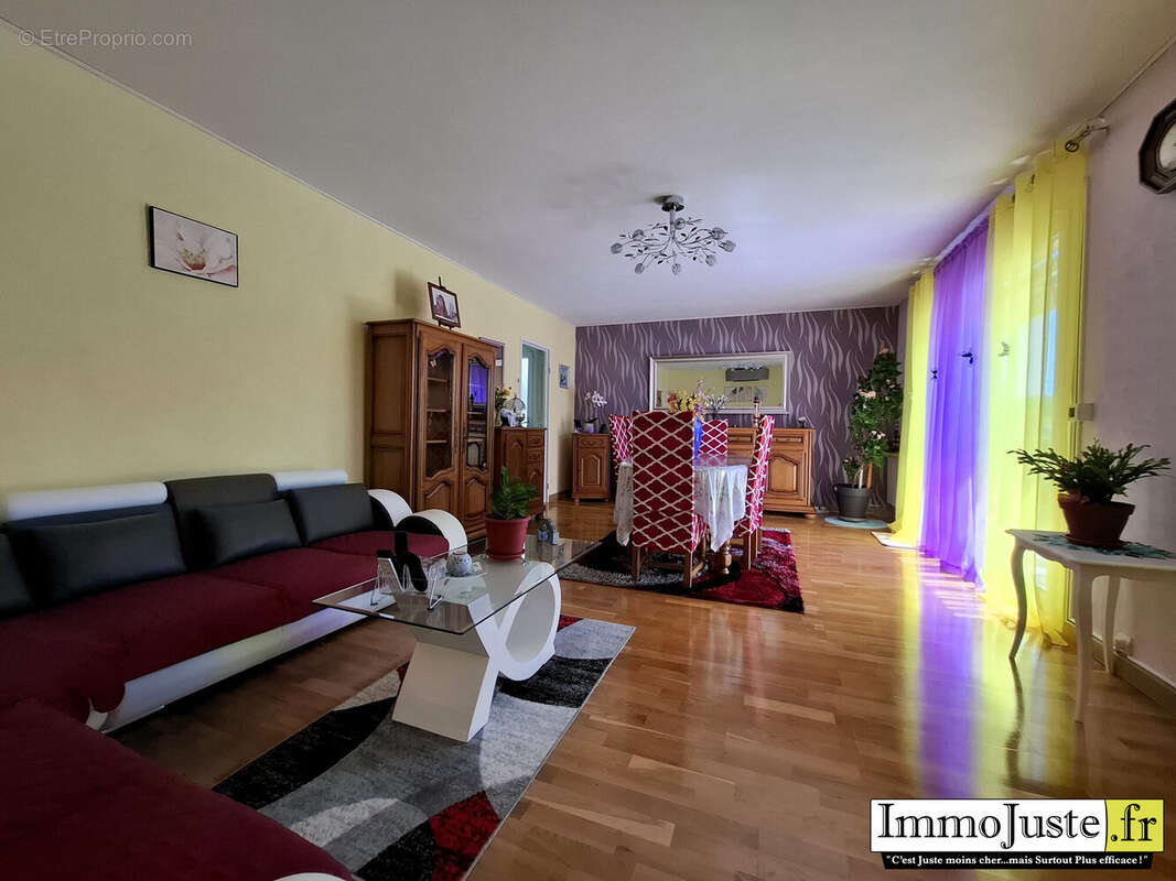 Maison à NOGENT-LE-ROI