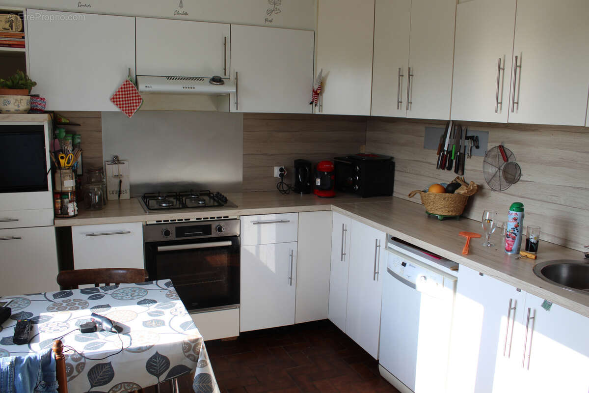 Maison à ANGLARDS-DE-SALERS