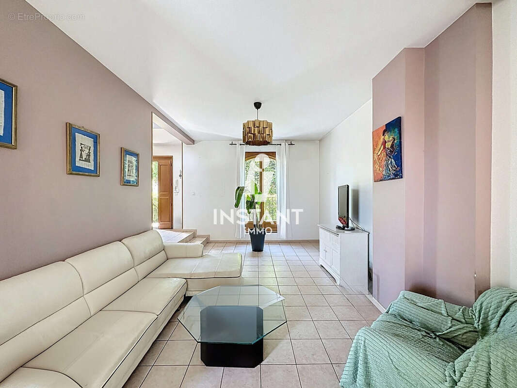 Maison à LE PLESSIS-TREVISE