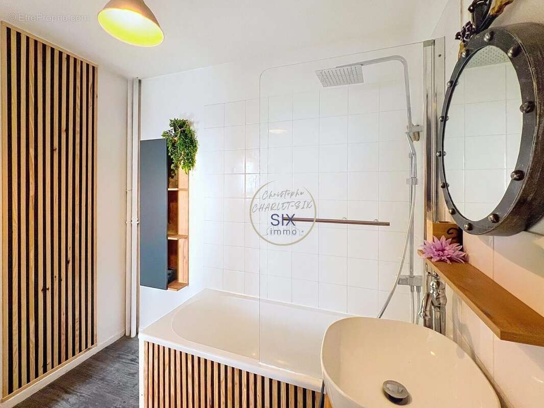 Appartement à MONS-EN-BAROEUL