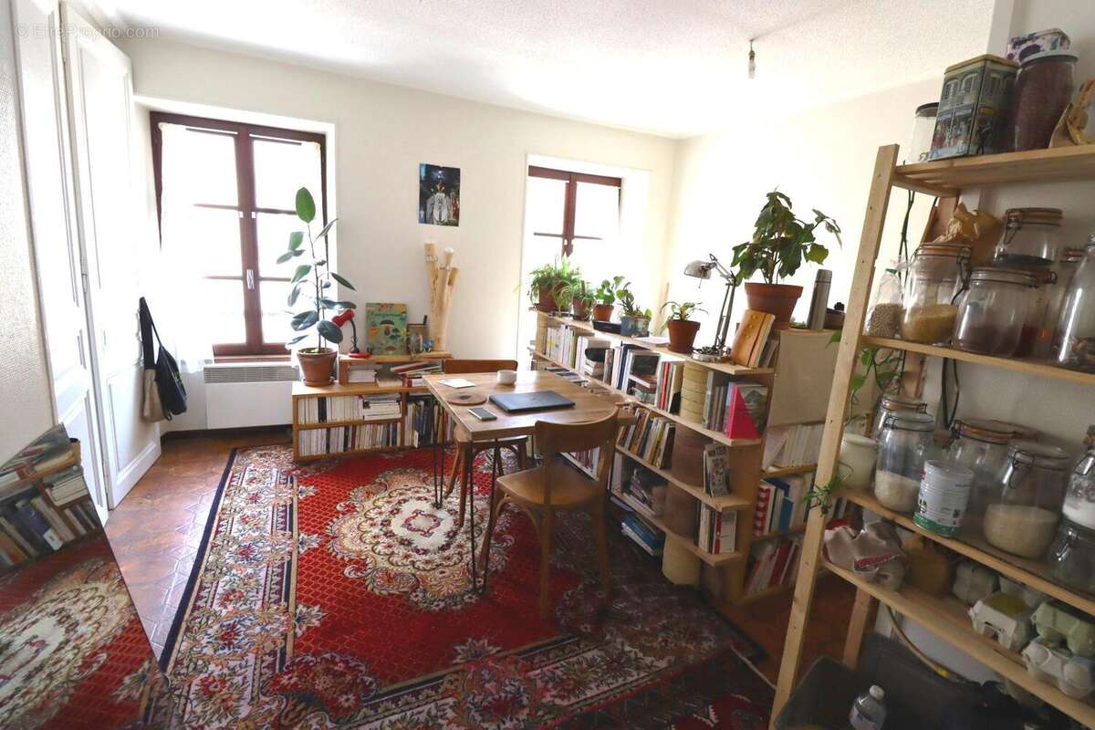 Appartement à LA COTE-SAINT-ANDRE