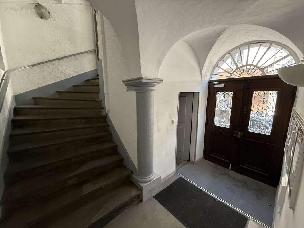 Appartement à LA COTE-SAINT-ANDRE