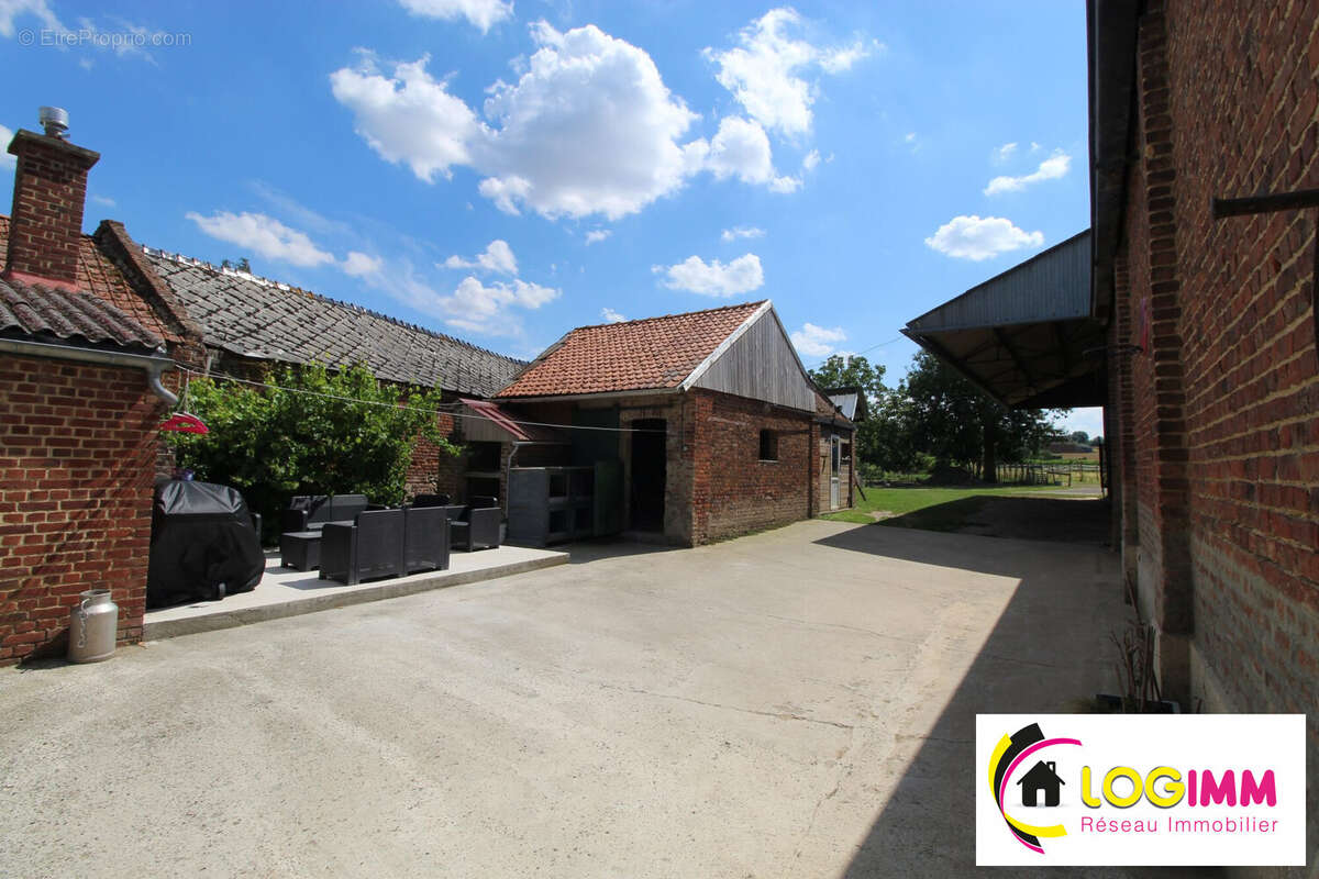 Maison à SAINT-PYTHON