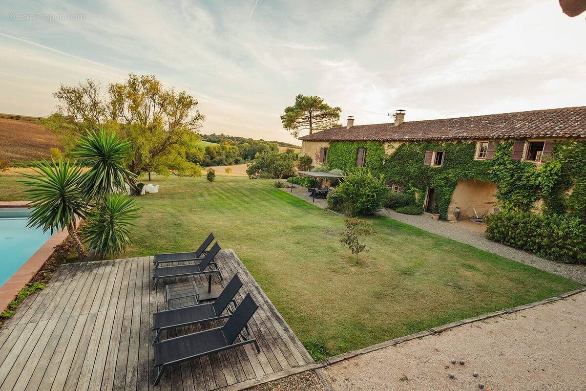 Maison à SAINT-ELIX-THEUX