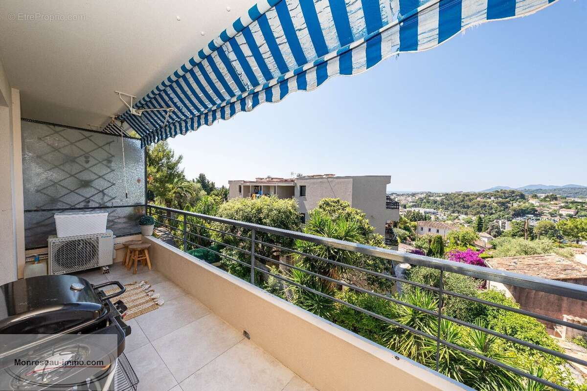 Appartement à LE CANNET